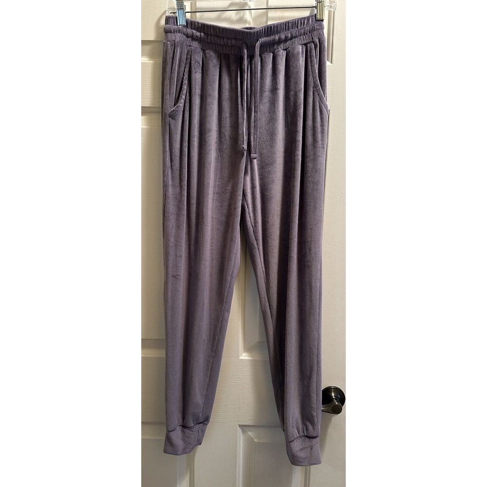 Hippie Rose Super Soft Joggers/pants . Women's Size Small‎ Light Purple